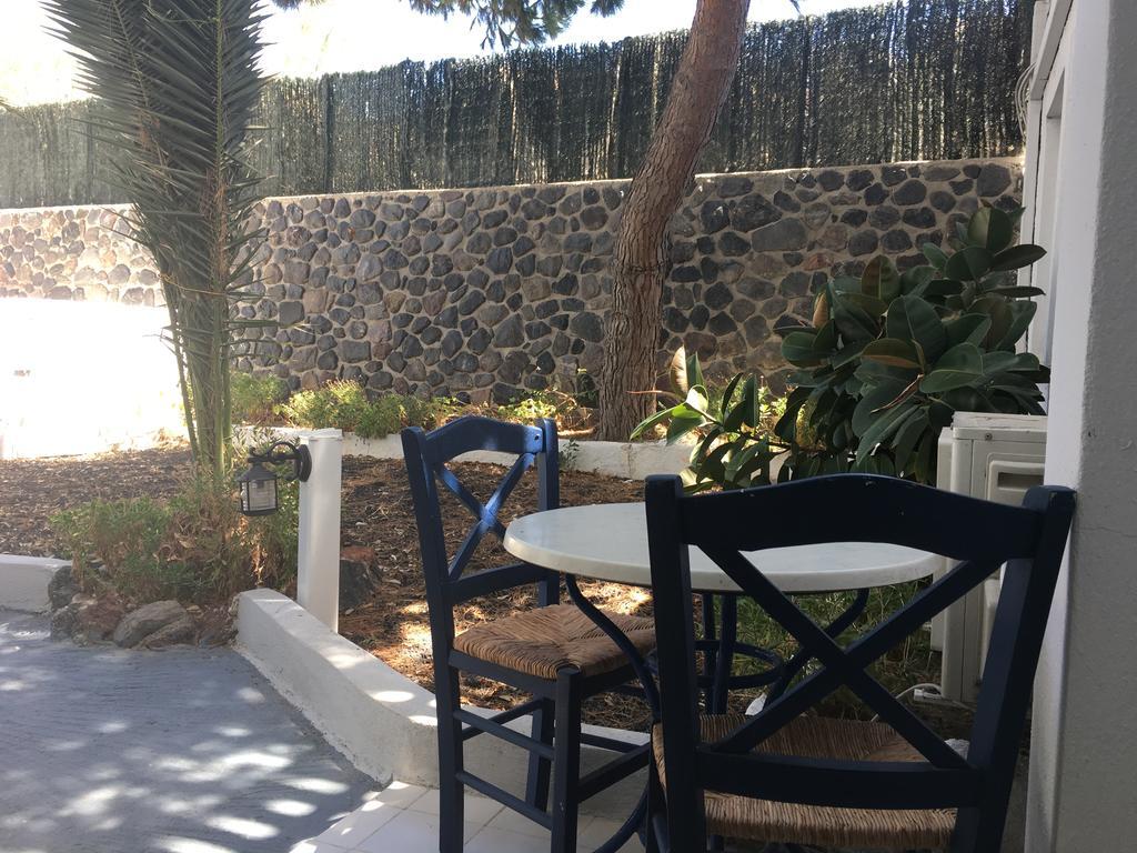 Unique Galini Oia - Adults Only Aparthotel Exterior foto