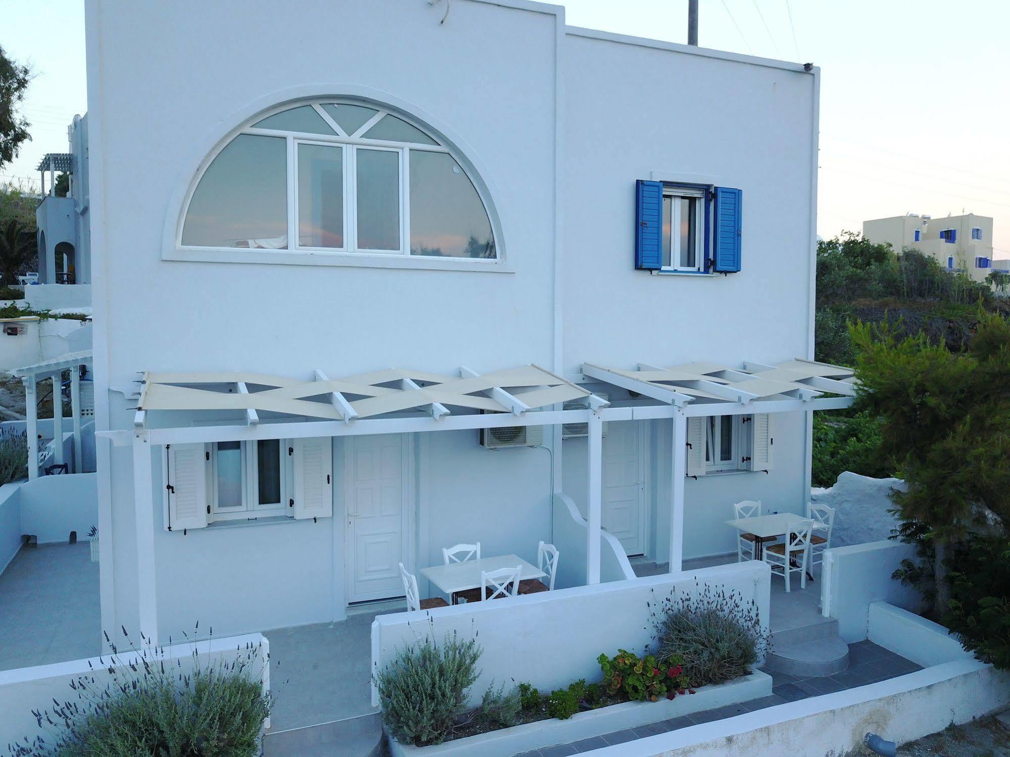 Unique Galini Oia - Adults Only Aparthotel Exterior foto