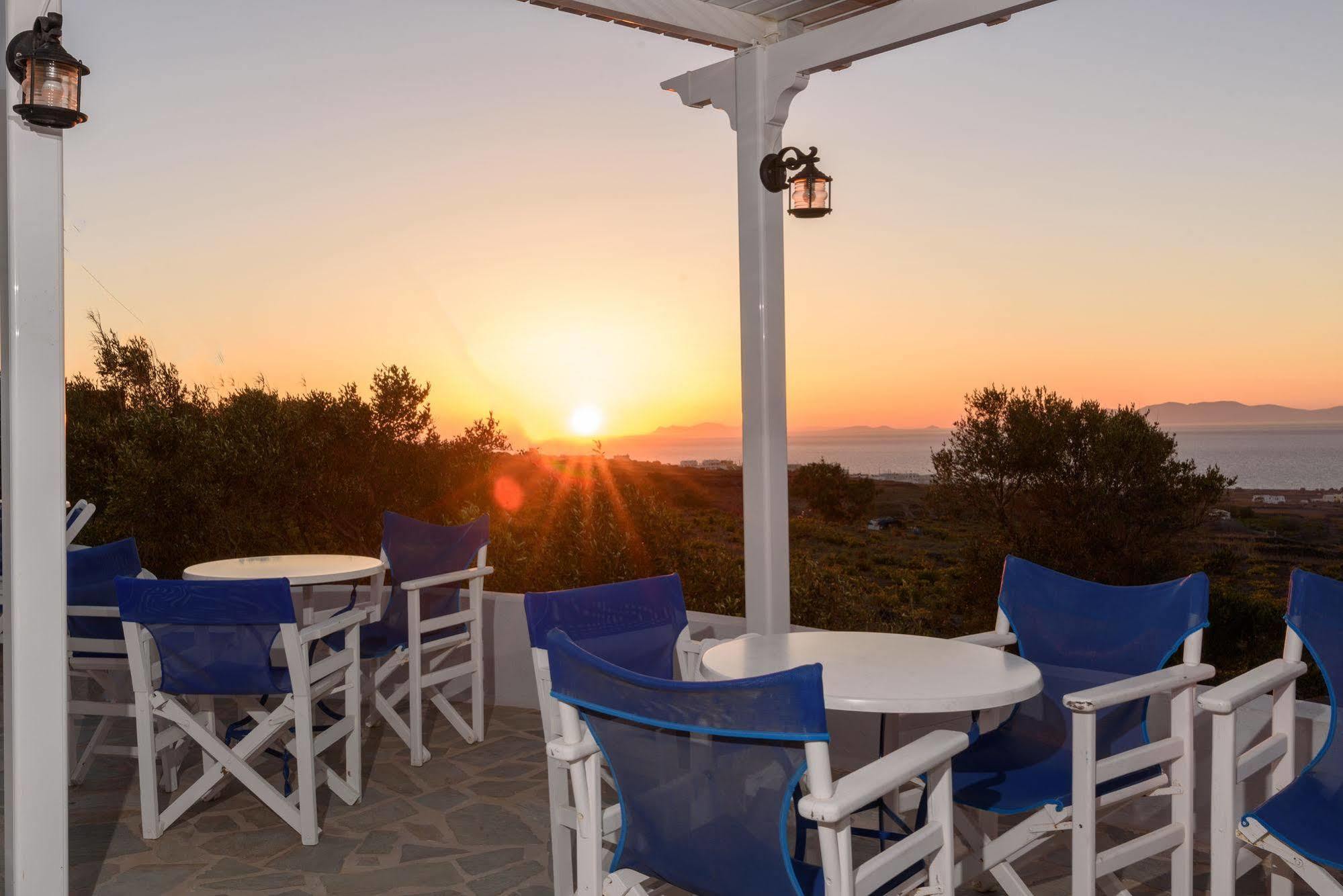 Unique Galini Oia - Adults Only Aparthotel Exterior foto